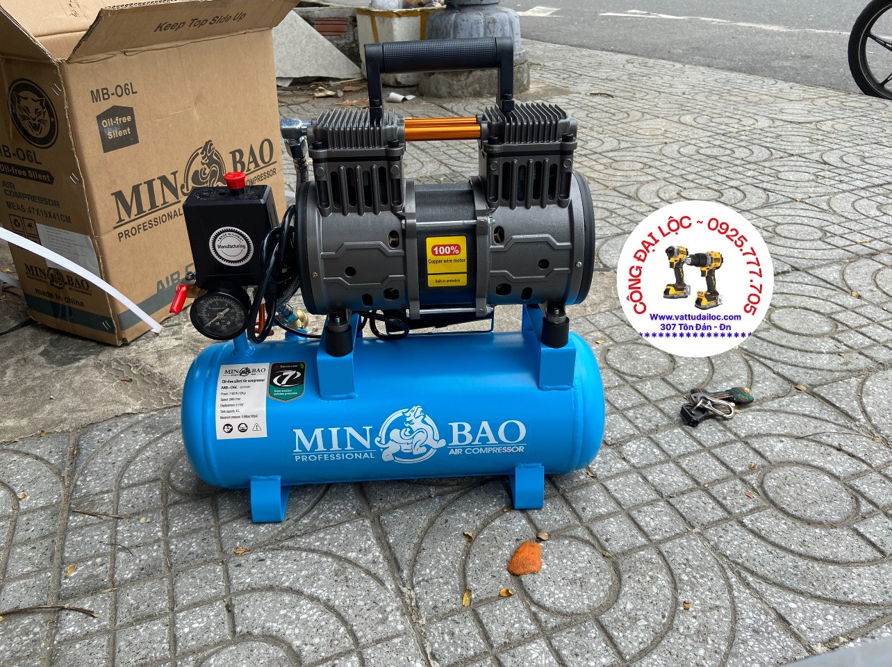 [ MB-06L ] - Máy nén khí KHÔNG DẦU - GIẢM ỒN - LÊN HƠI NHANH bình chứa 6 Lít Minbao