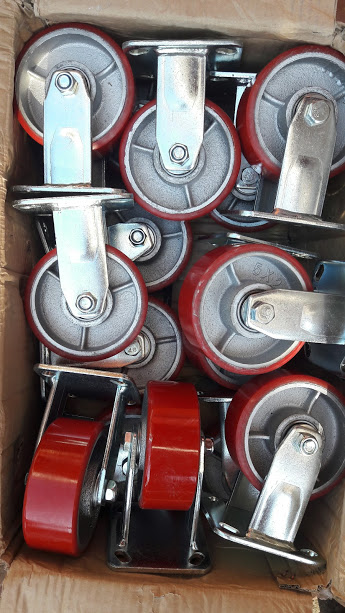 BÁNH XE PU ĐỎ CỐT GANG CHỊU TẢI TRỌNG LỚN 