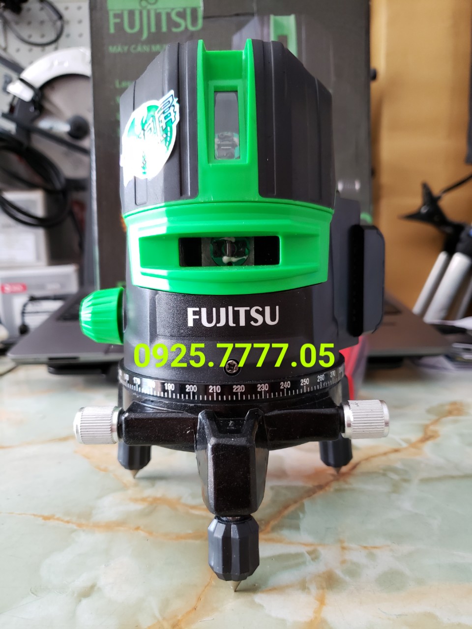Máy cân bằng Laser 5 tia xanh FUJLTSU ( phím bấm cảm ứng )