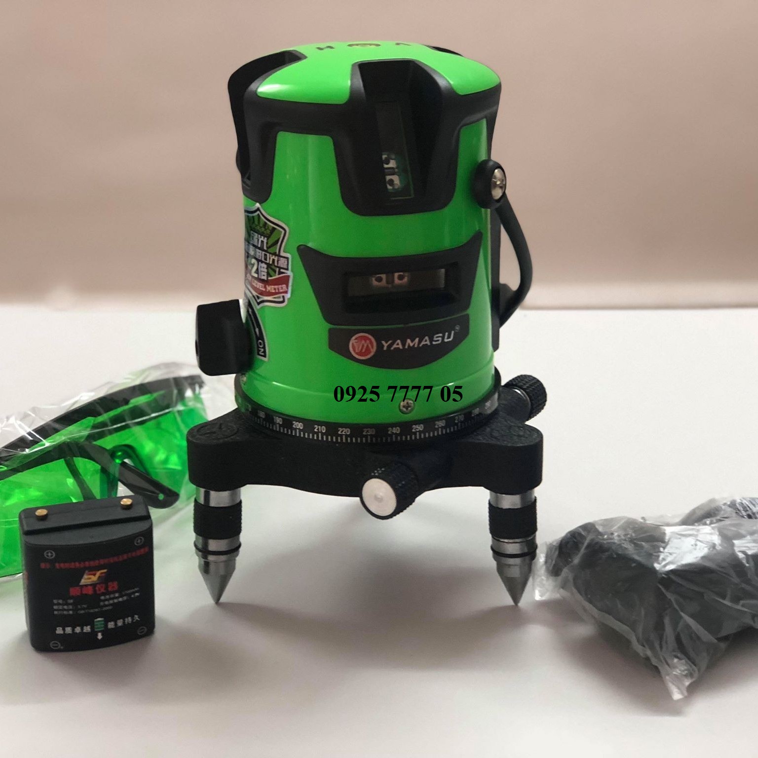 Máy cân bằng Laser 5 tia xanh YAMASU 555 ( phím bấm cảm ứng )