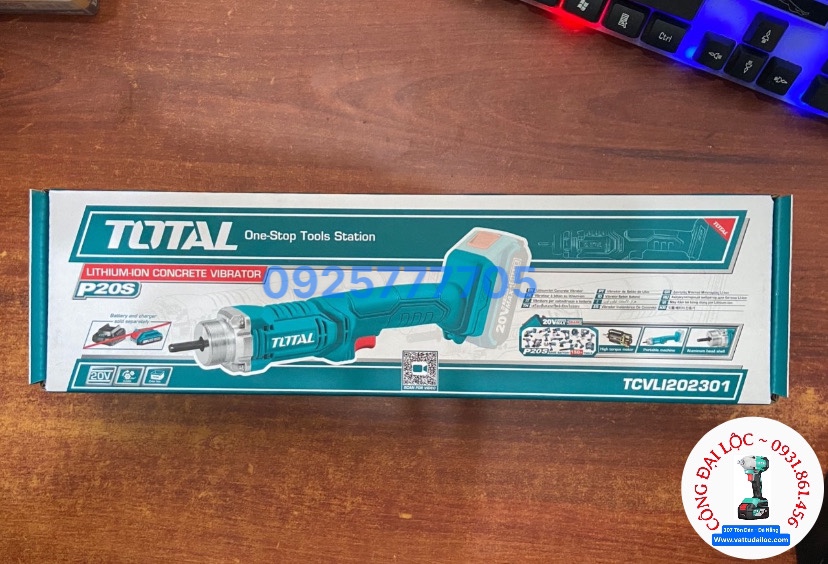 Máy đầm bêtông dùng pin 20V TOTAL ( Thân máy , không kèm dây dùi , không kèm pin - sạc )