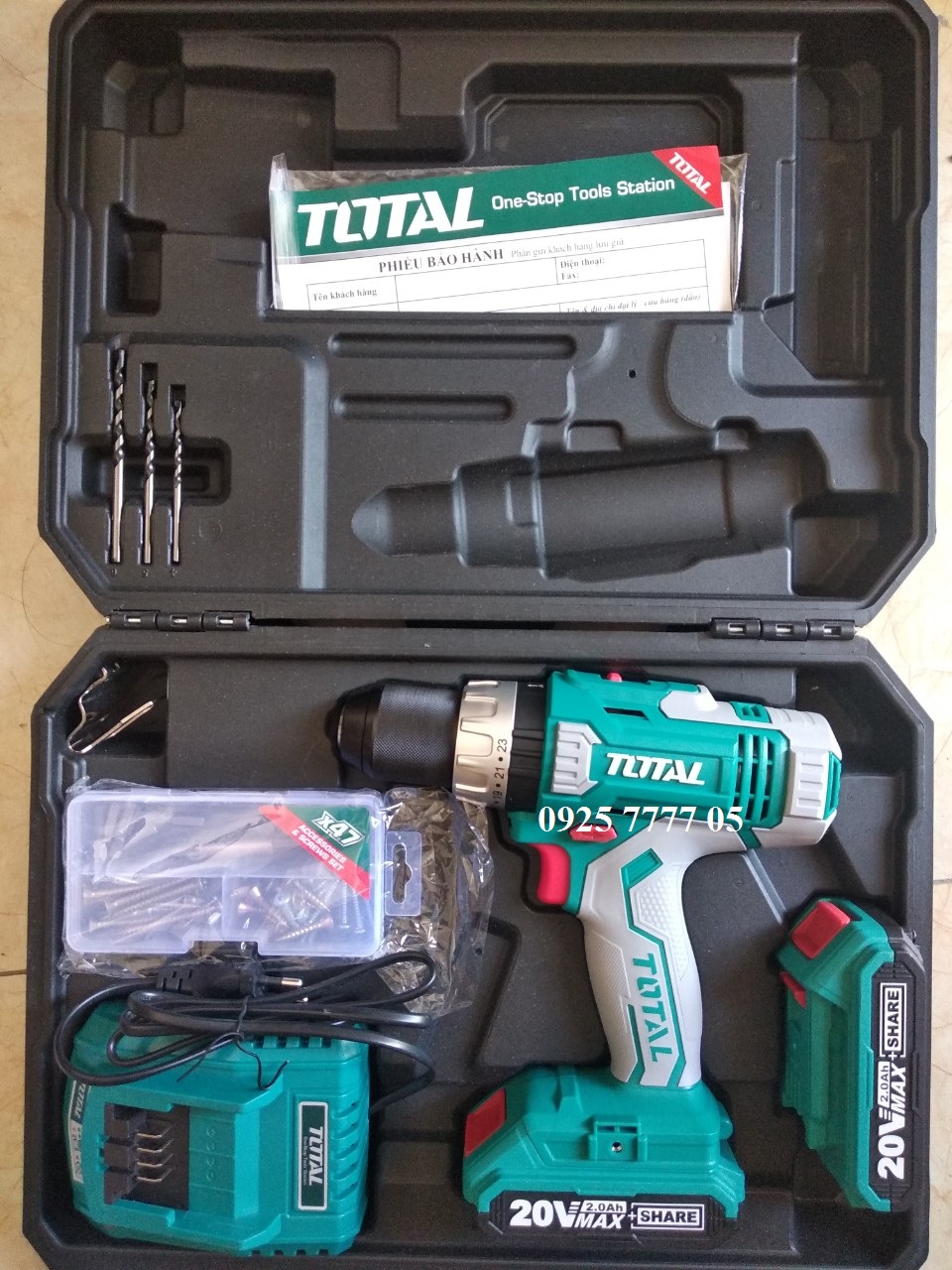 TIDLI2003 - Máy khoan Pin có búa Total 20v 