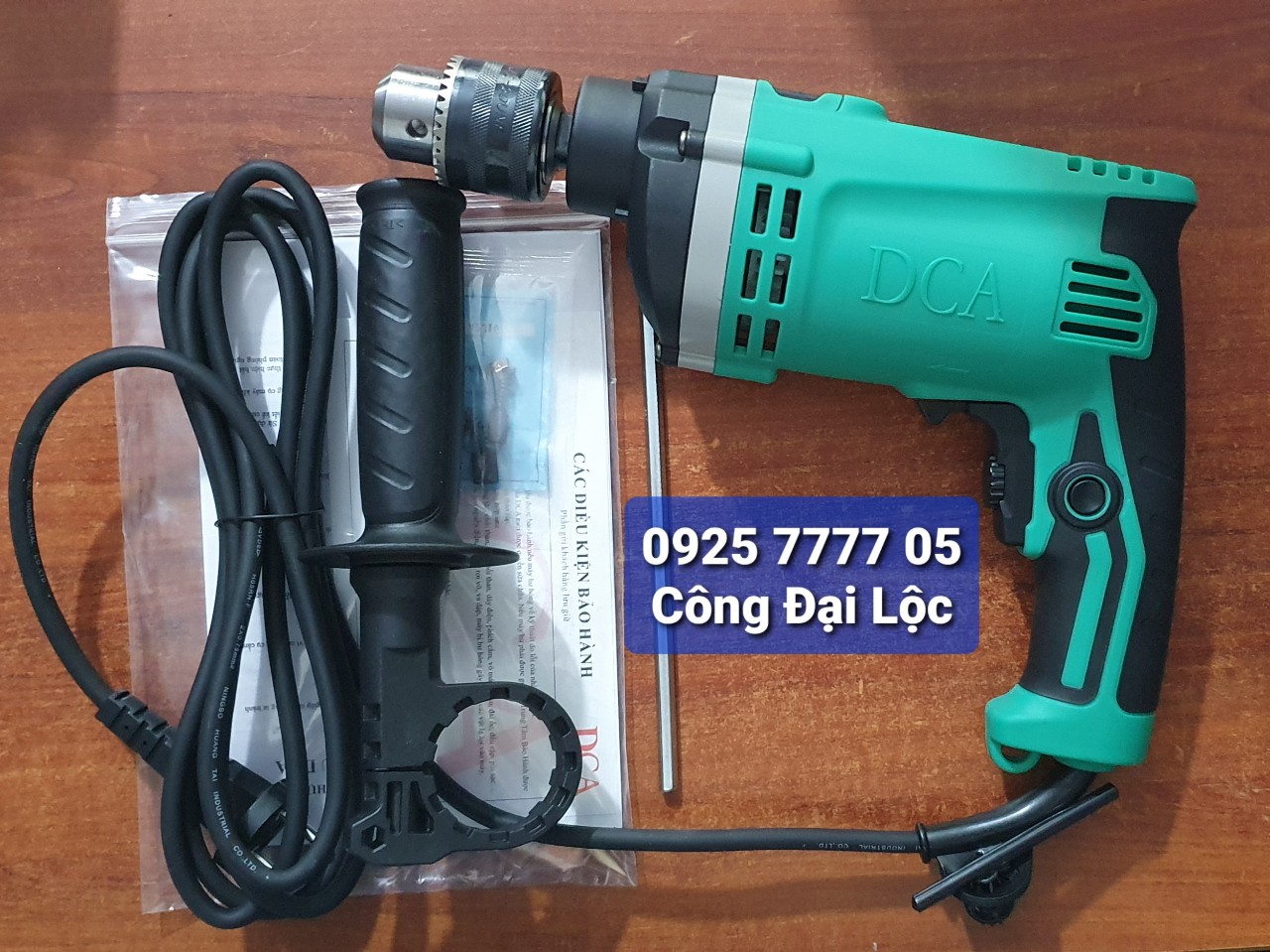 AZJ16 - Máy khoan động lực DCA đầu kẹp 13mm 710w