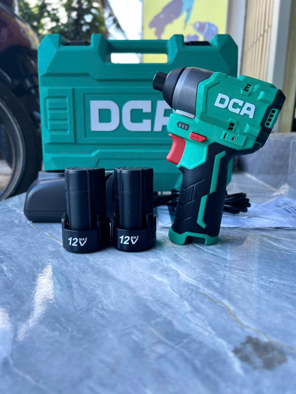 Máy siết vít 12v động cơ không chổi than , mẫu mới nhất của DCA ADPL04-08EK