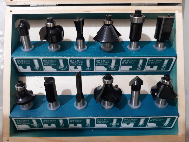 TACSR2121- Bộ 12 mũi phay gỗ cốt 12mm Total 